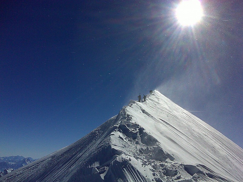 l'arete sommitale : plus que 100m.
