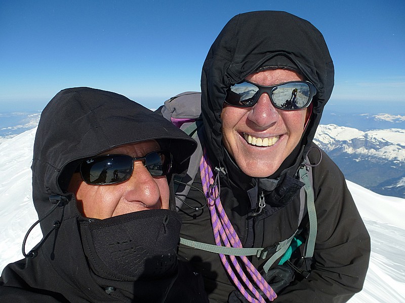 sommet : auto portrait sur la cime (bien emmitouflés les vieux...)