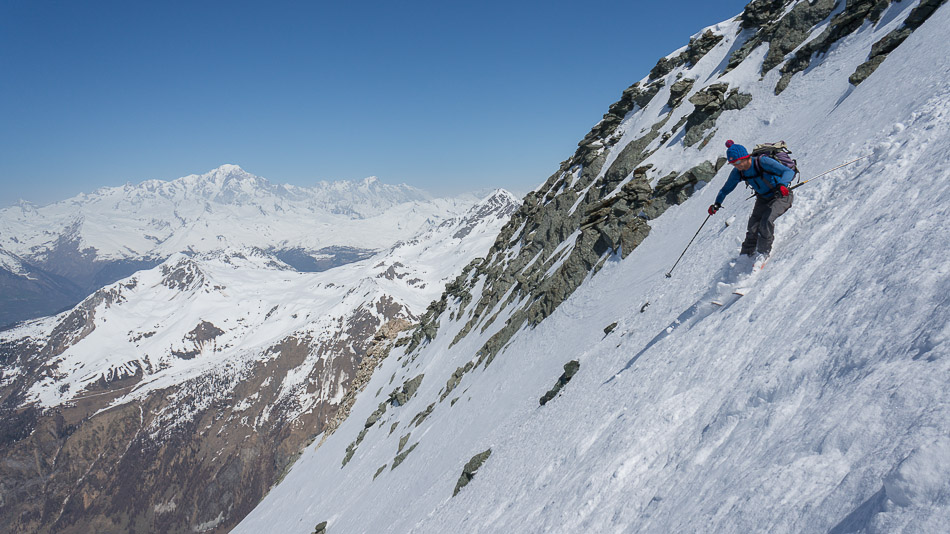 Pianiste : deux personnes devant venant de la Plagne