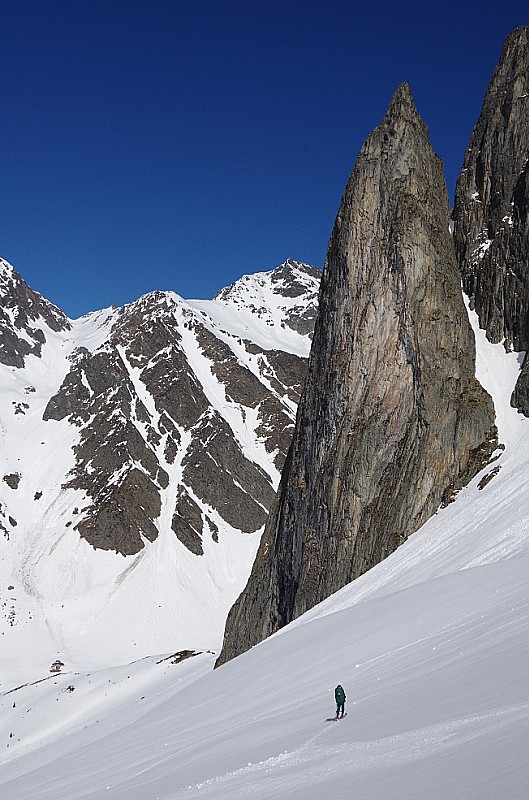 Arrivant dans la combe madame : Vic file vers le refuge sous l'a pic de badon