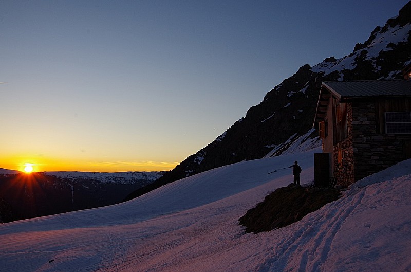 Coucher du soleil : refuge