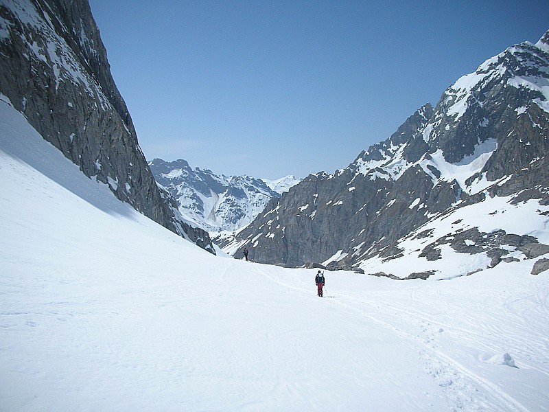 Sous l' Aiguille de la Vanoise : Puis c' est le retour en Glière, ça sent la fin !...