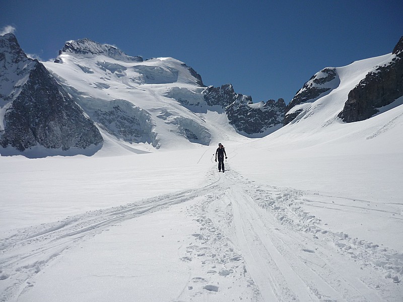 Classique : Après la bonne transfo de Roche Faurio glisse de repos sur le glacier blanc