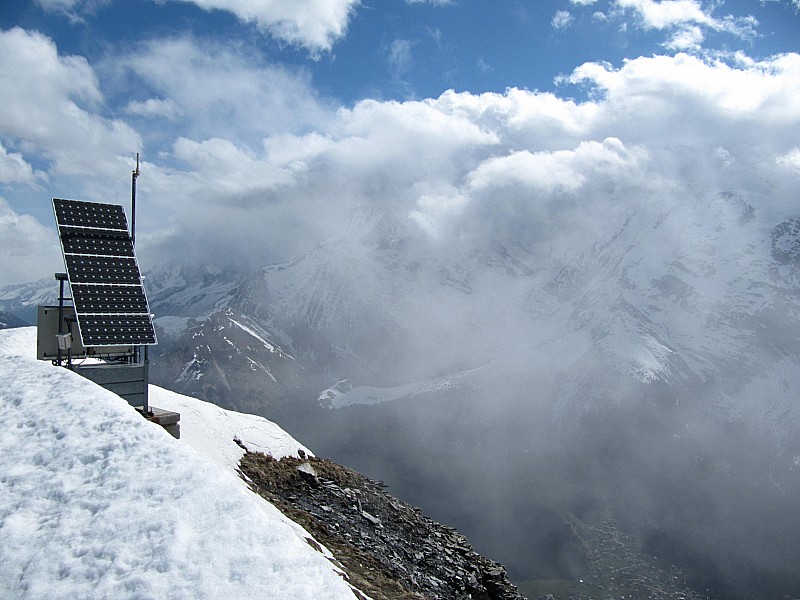 Le massif du Mont Blanc : bouché par le foehn.