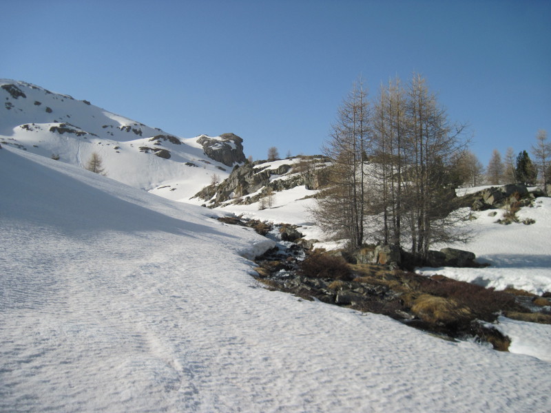 Vers la cabane de Caize, à 2240m