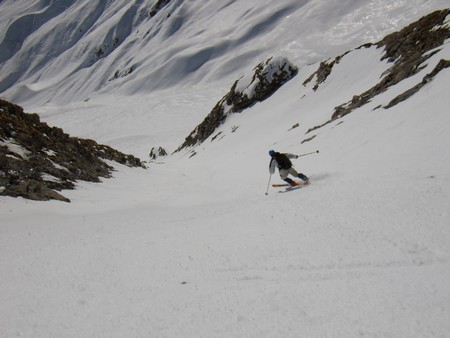Pointe de Leisette : Olivier enquille à toute vitesse le bas du couloir.