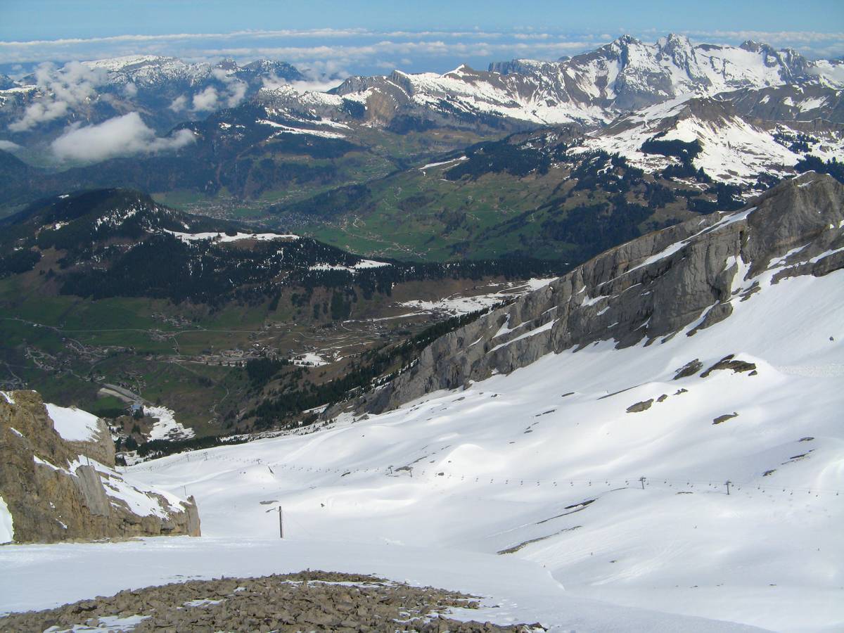 Combe de la Balme : Du monde aujourd'hui