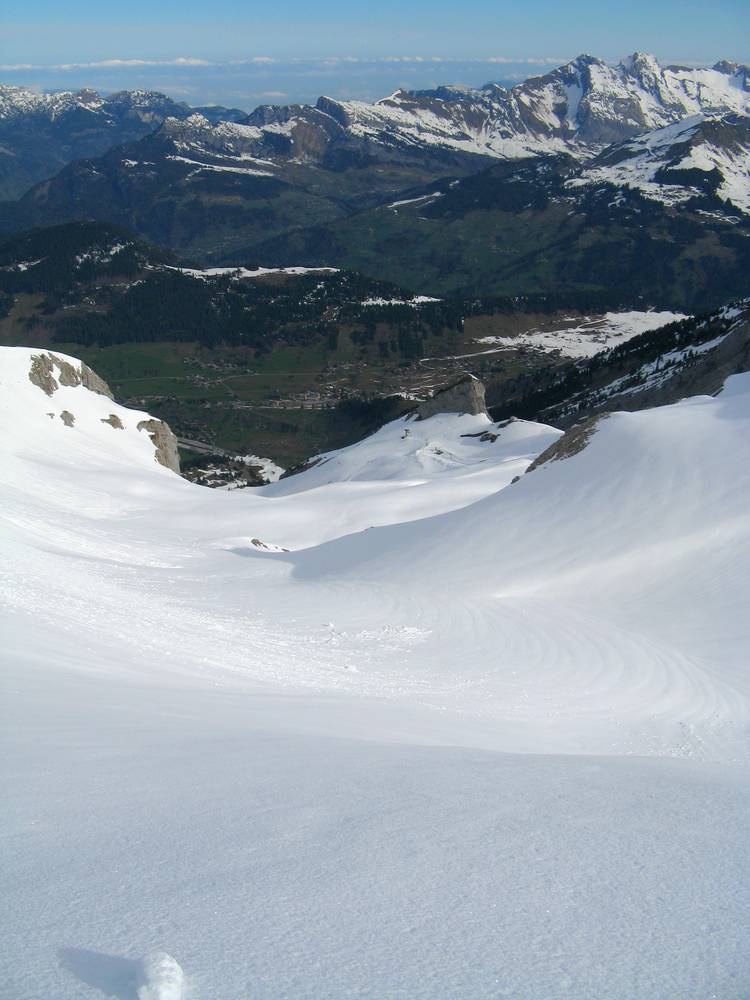 combe de la Torchère : Belle descente en perspective ...