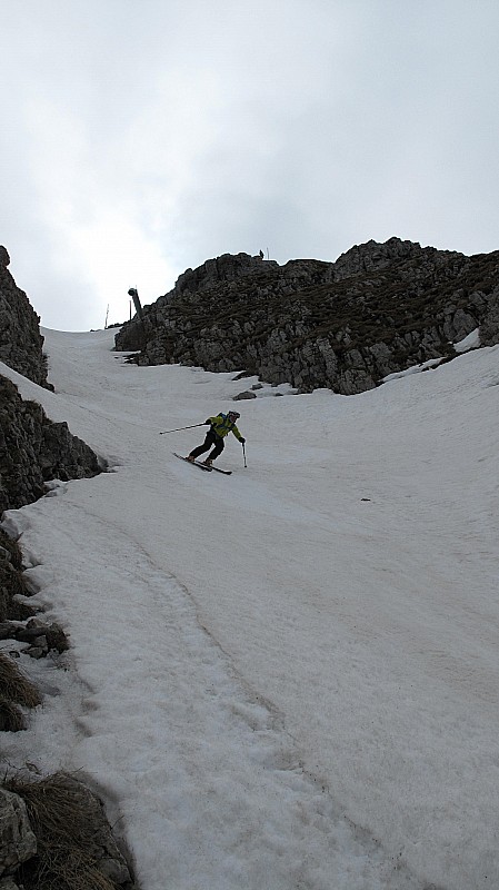 Couloir : Le haut du couloir en neige moquette