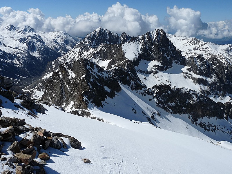 Superbe panorama : et quelle belle pente!