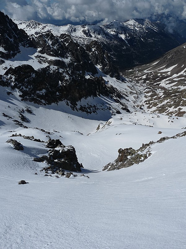 Le petit couloir : pas décaillé.
