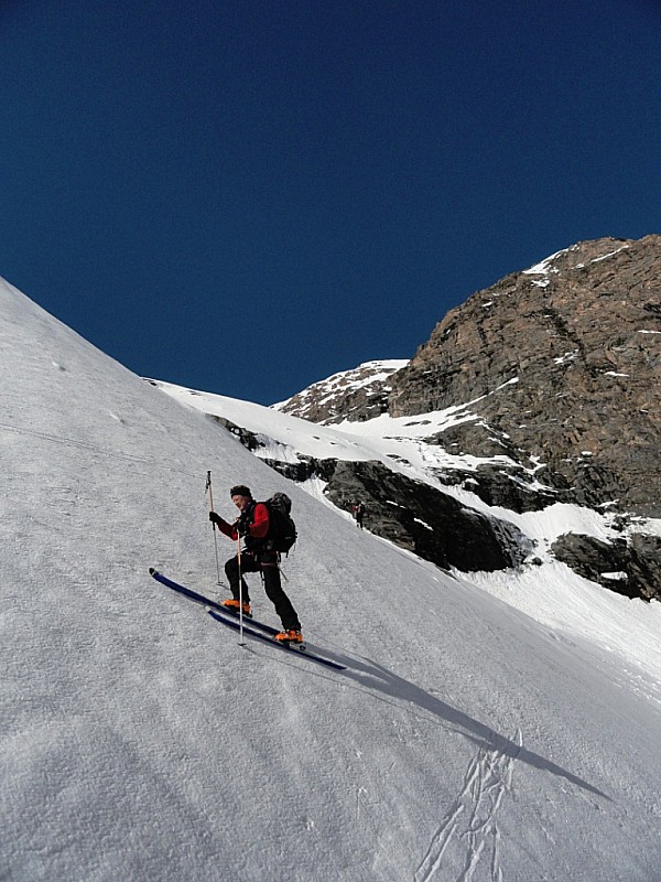 Pointe de Charbonnel : Soleil et skis au pied, ça donne le moral !