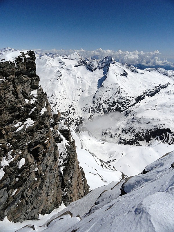 Pointe de Charbonnel : Petite vue du sommet, Grande Ciamarella au fond