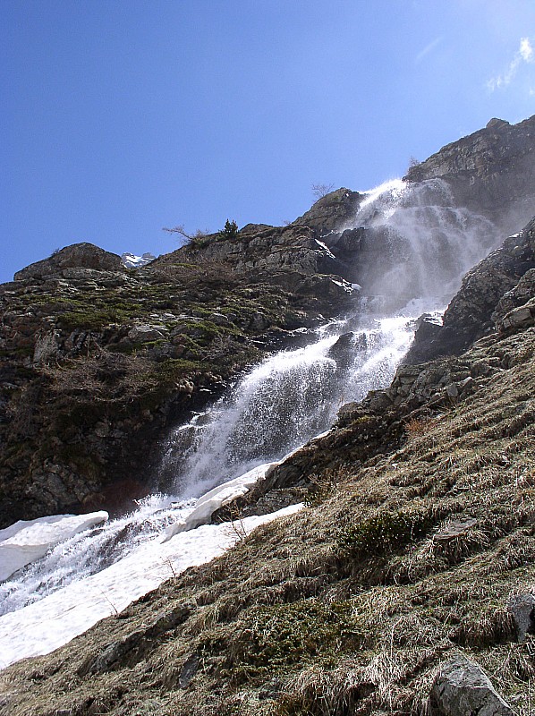 Cascade : Cascade cela sent la fin de saison!