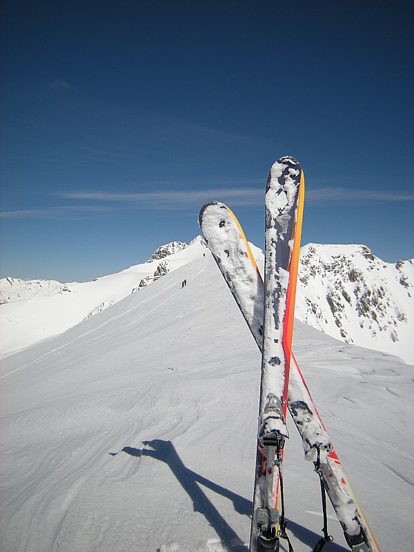 mes skis face au pelat : photo habituelle...