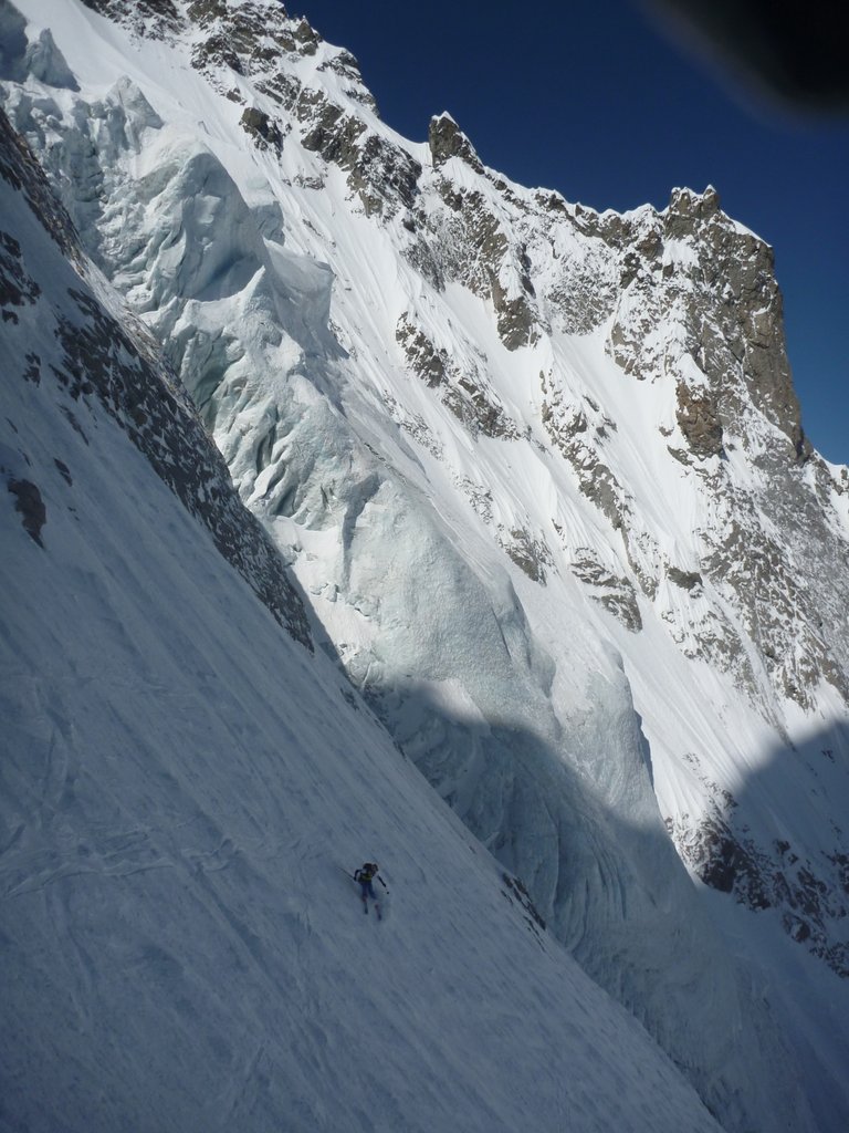 Col Est du Pelvoux : Deja plus tendu...