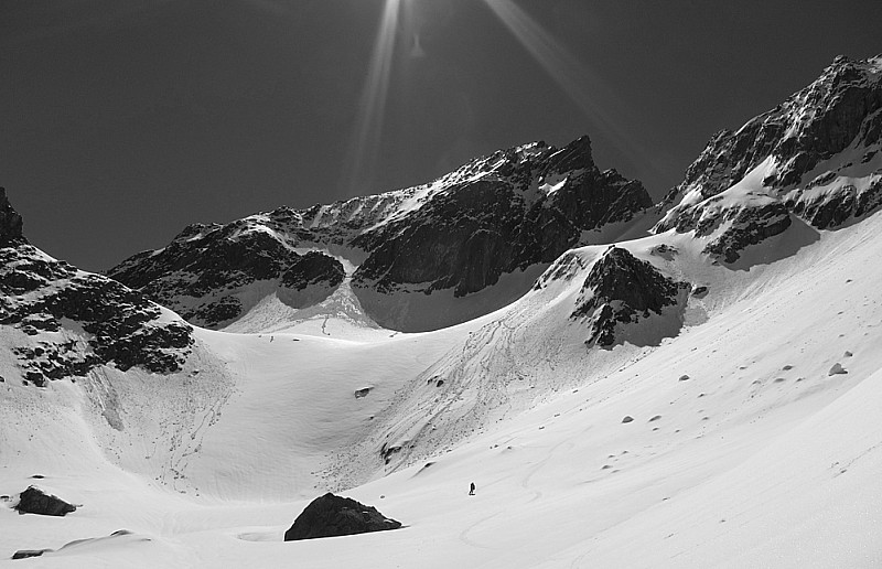 Descente Hourquette Bugatet : neige encore béton à 10h45