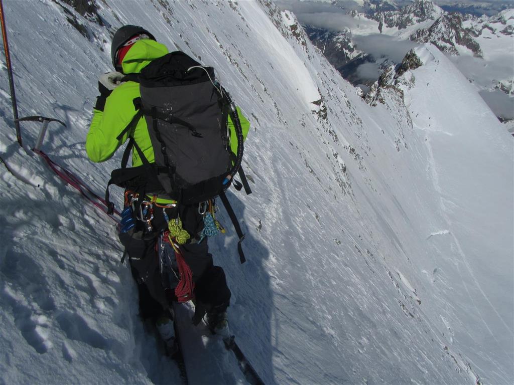chaussage : 15 m sous le sommet