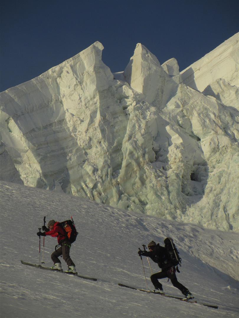 à la montée : à 3400 m