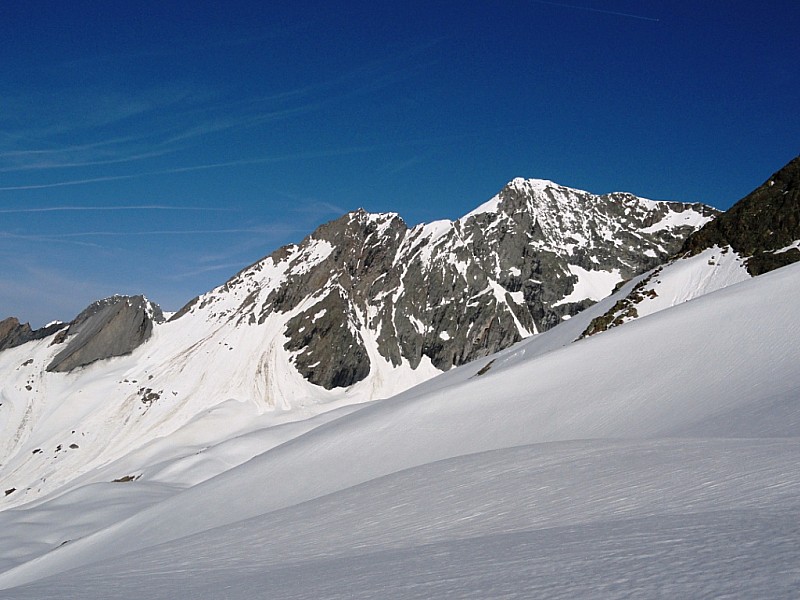 Aiguille des Glaciers : Petit coup d'oeil sur le Mont Tondu