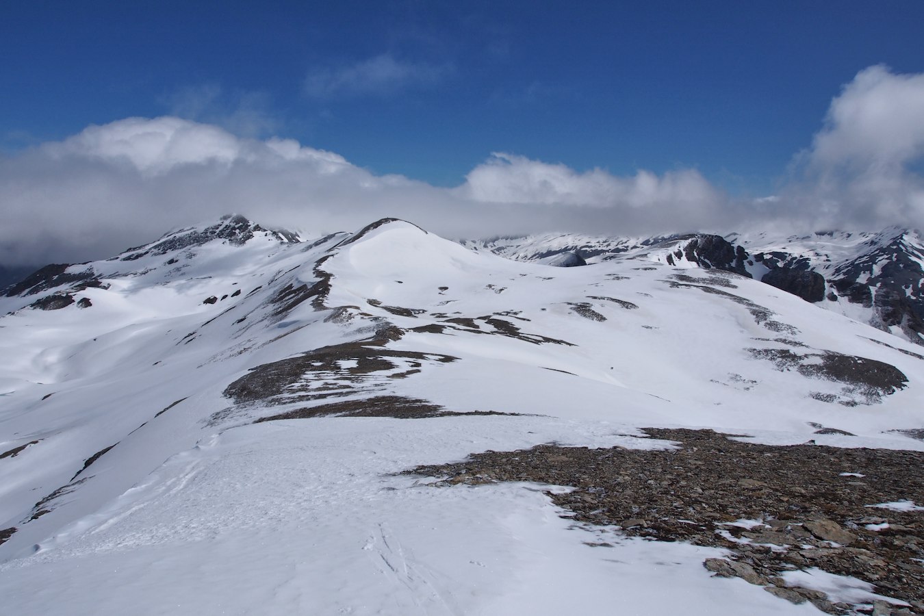 Avant le col des Roches : Sous la Pointe Sud de Bezin.