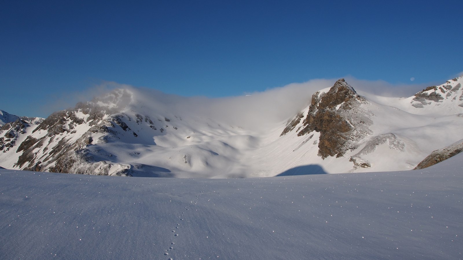 La suite de l'itinéraire : Avant de descendre sur le lac 2767 m.