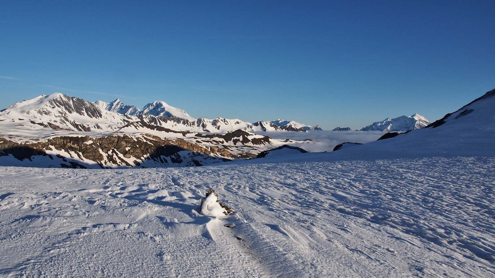 #6 Col de Bézin : Le versant W. Col de Bézin : Le versant W.