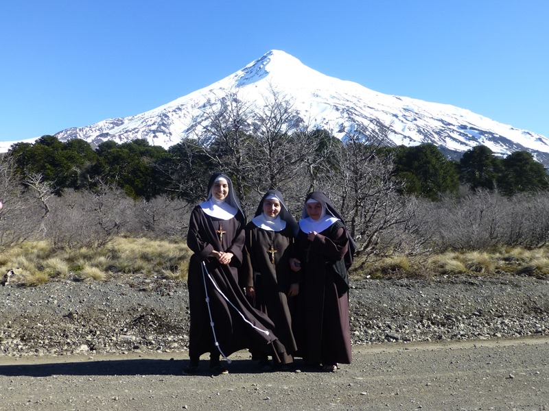 Rencontre insolite : Trois religieuses Chilienne au pieds du Lanin