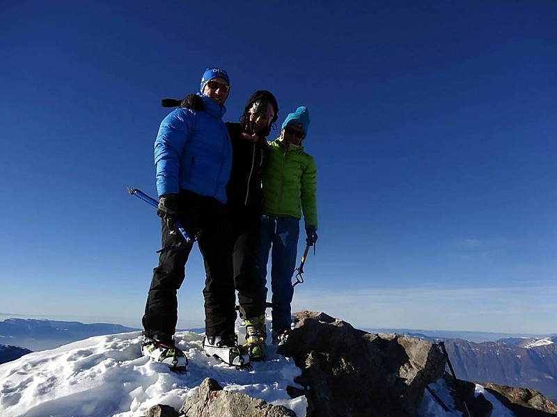 Sommet : Une partie de l'équipe du jour au sommet du Grand Pic de la Lauzière