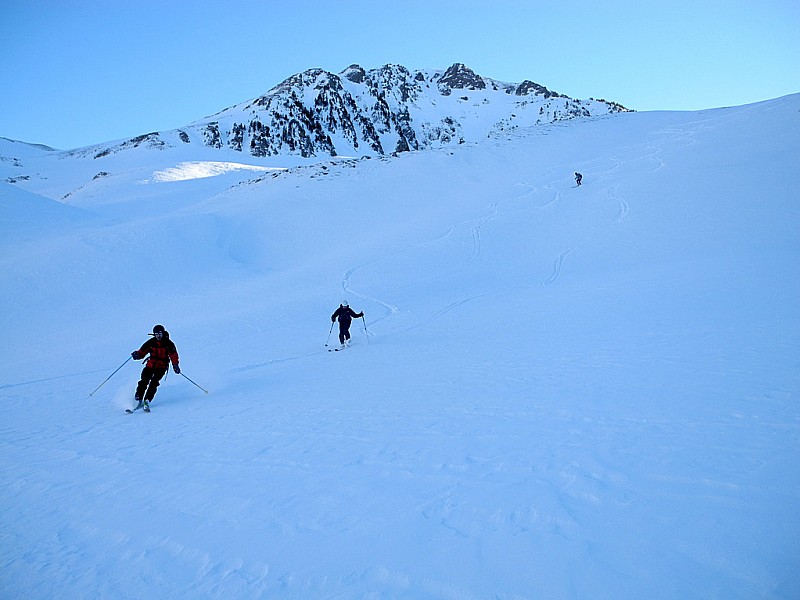 Descente la Jasse de Parau : avec le pic Pinet au fond