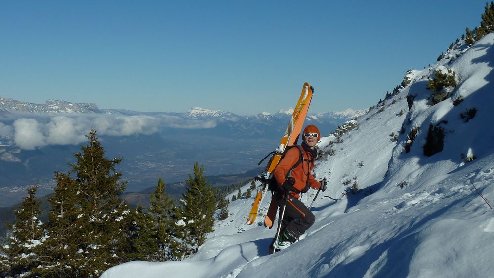 Manu skis sur le sac : je savais pas que c'était si alpin le Grand Colon...