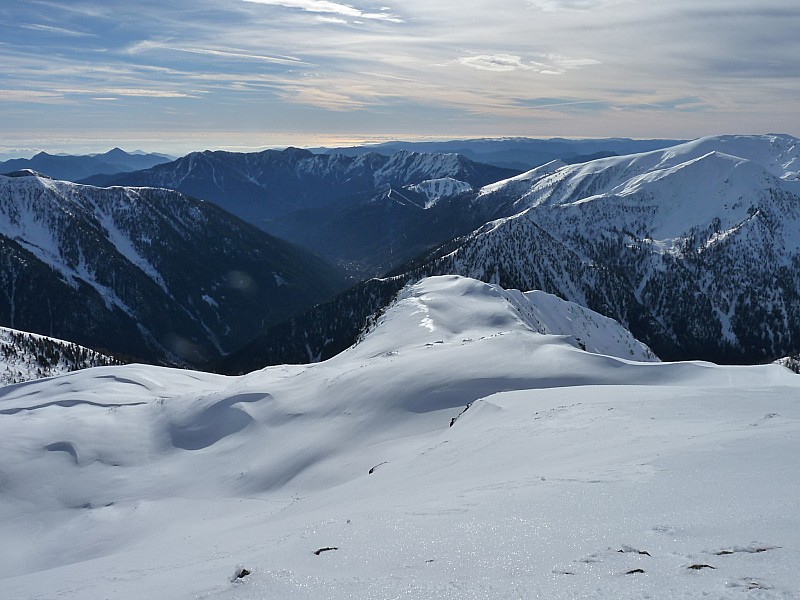 Belle descente à venir : ...vers la mer.