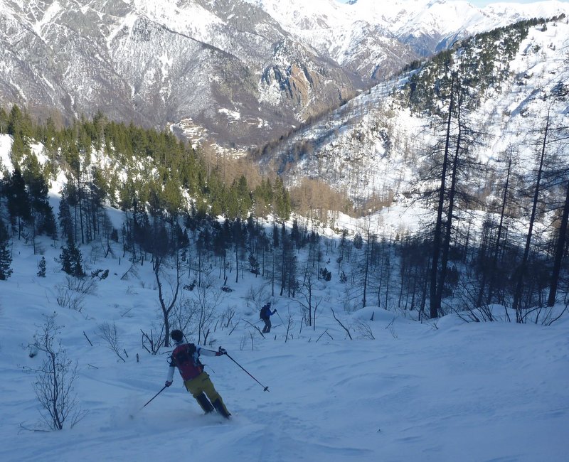 Monte Rosso d'Ala : Bas de la petite combe, de mieux en mieux!