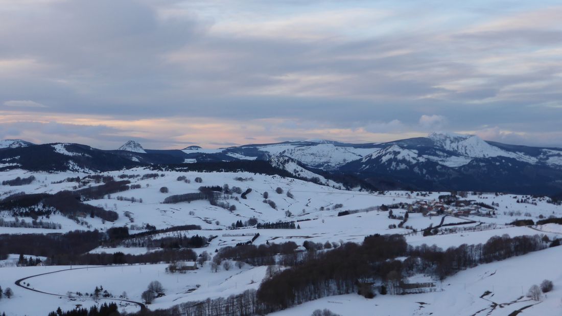 #8 Le Plateau et les Sucs : Fin du jour Le Plateau et les Sucs : Fin du jour