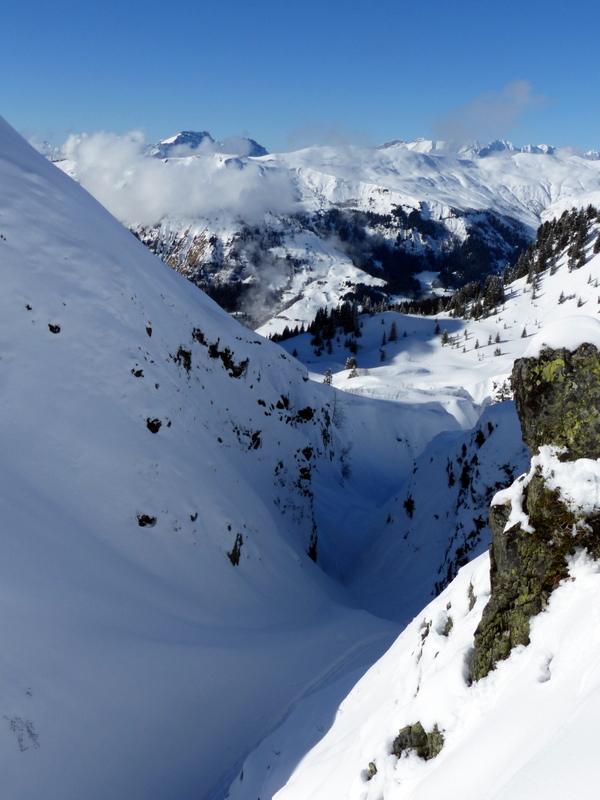 Canyon de l'alpettaz : Pratiqué par un skieur, ça passe donc!