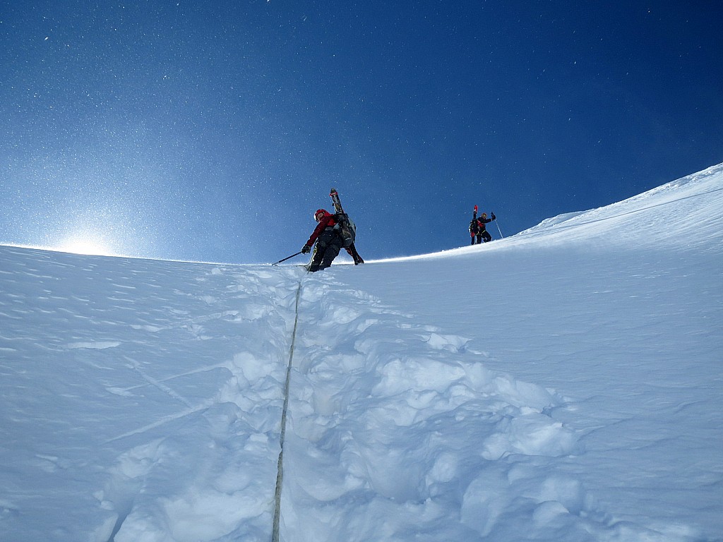 ascension finale : Le sommet n'est plus bien loin.