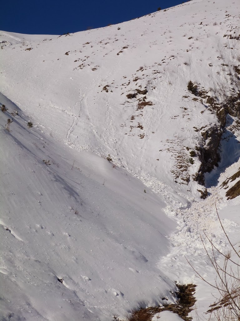 Avalanche : C'est parti d'en haut à gauche, et quasi jusqu'au sol