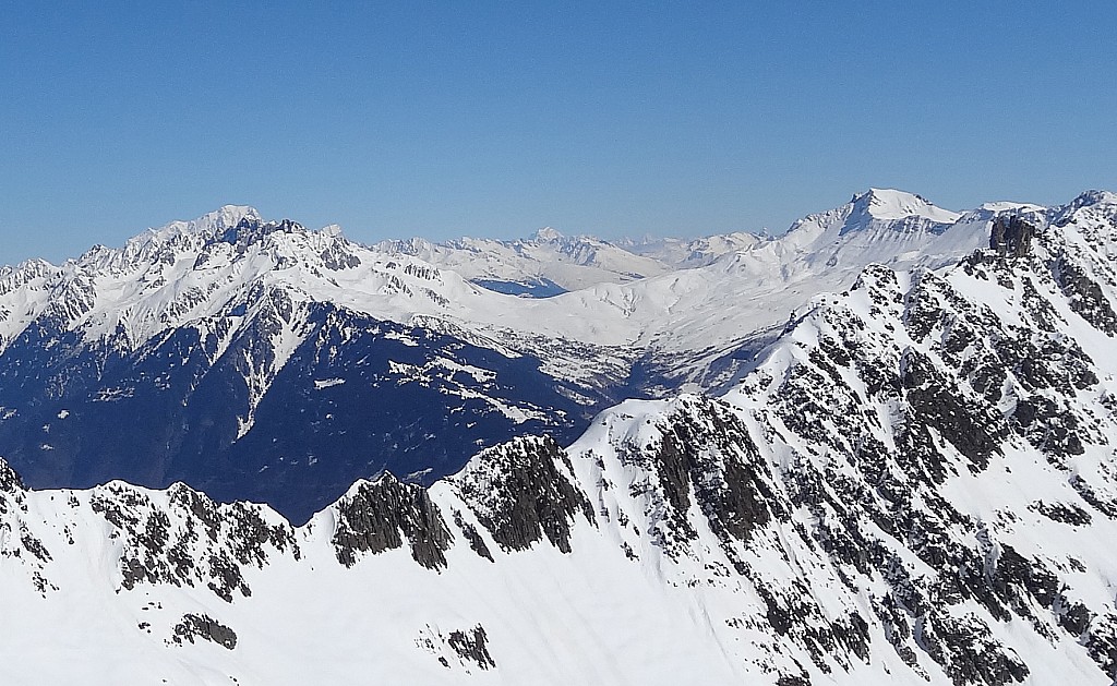 Au col (ter) : Mont Blanc, Cheval noir, Cervin (?) etc.