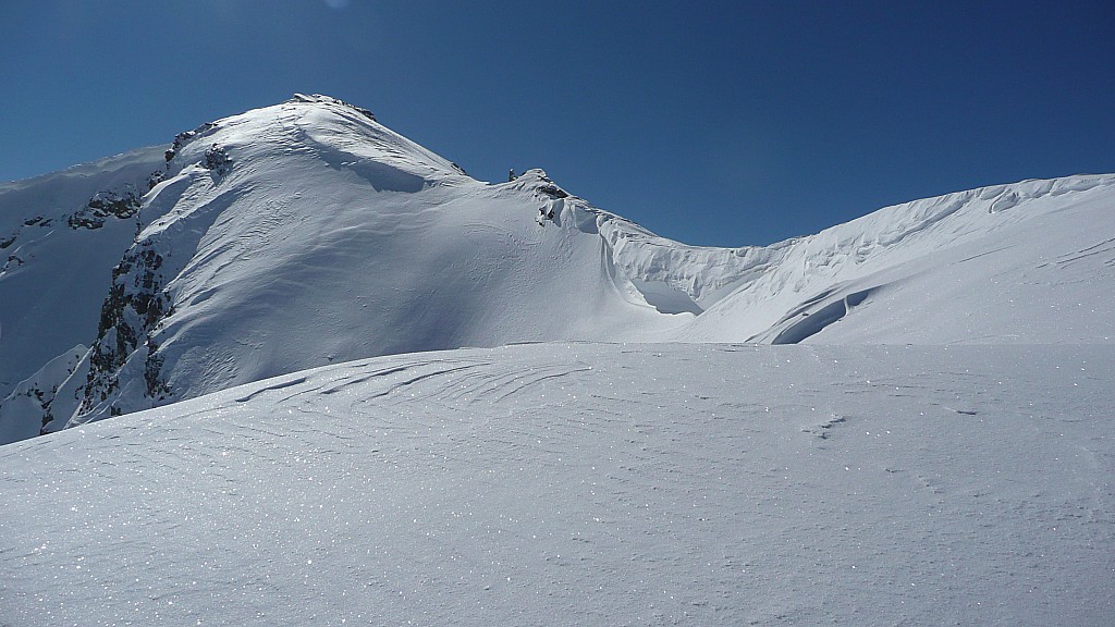 Turge de la Suffie : Belle corniche sur l'arête somitale