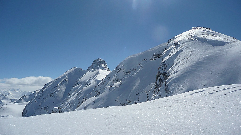 Turge de la Suffie : En fond le Grand Rochebrune, à droite la Turge