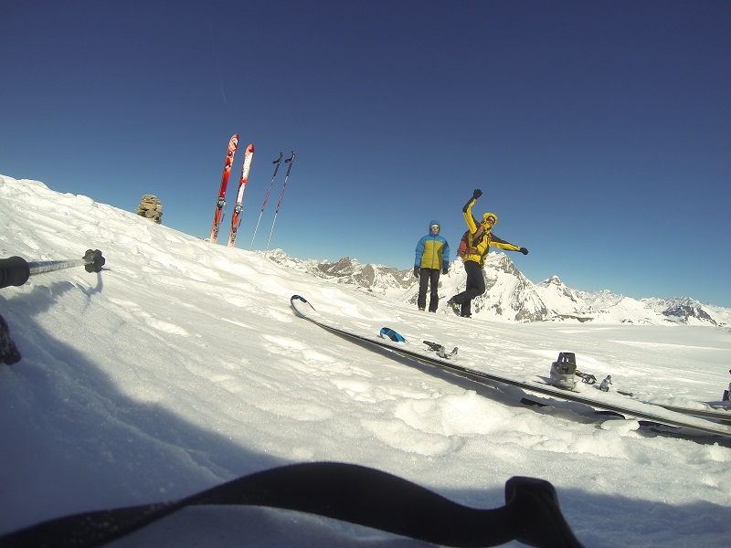 Au sommet : il fait pas chaud ...