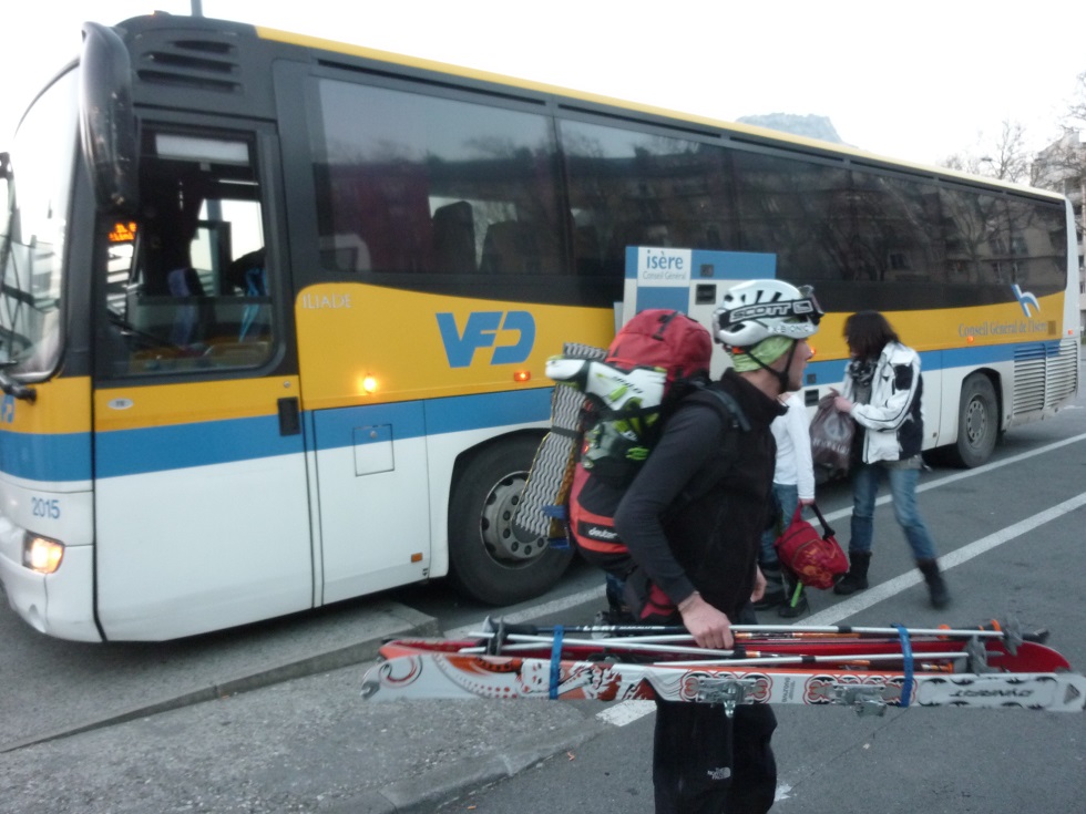 Arrivée à Grenoble! : Avec le bus Transaltitude
