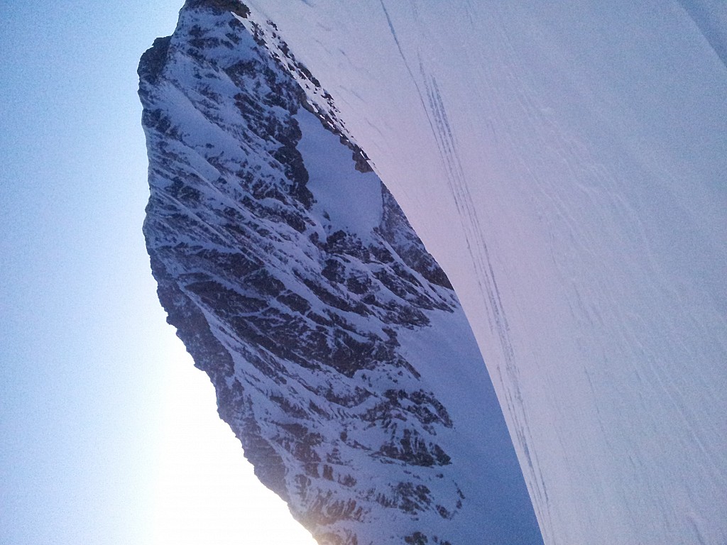 la face nord le matin : vue du col