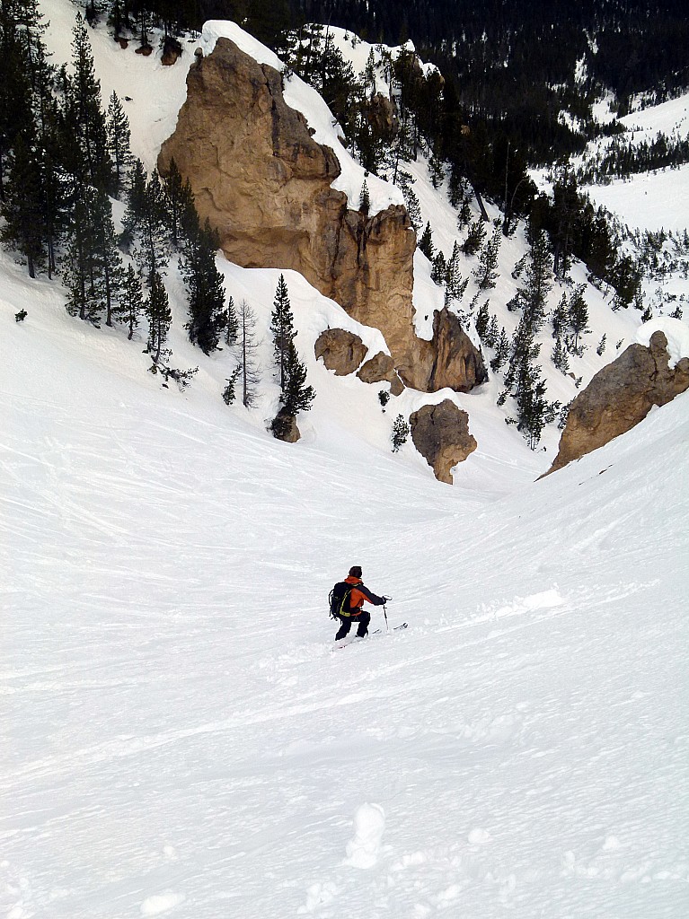 vallon du Creuzet : partie médiane, on retrouve un peu de soleil