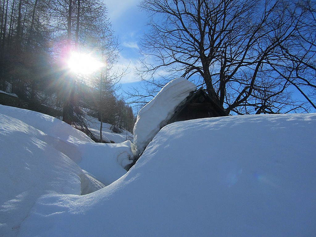 Grange des Blachières : Encore une bonne épaisseur de neige