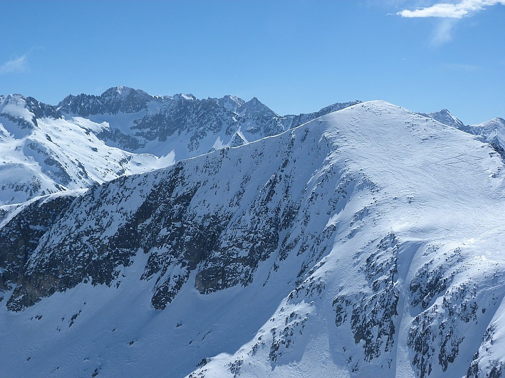 #3 Tuc de Montanero : Tuc du Port de Vielha et massif des Besiberri en sencond plan Tuc de Montanero : Tuc du Port de Vielha et massif des Besiberri en sencond plan