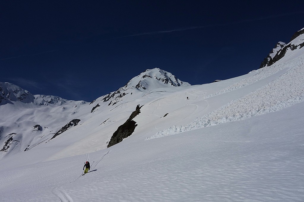 Combe Sud : On contourne de belles coulées...