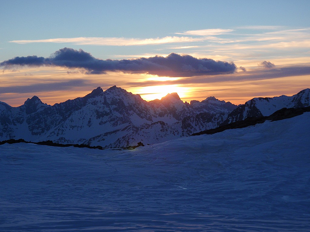 Bivouac Boerio : coucher de soleil sur les Font Sancte