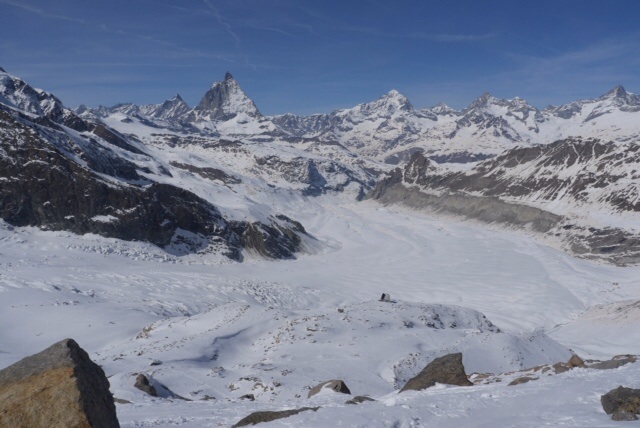 Refuge en vue : ....