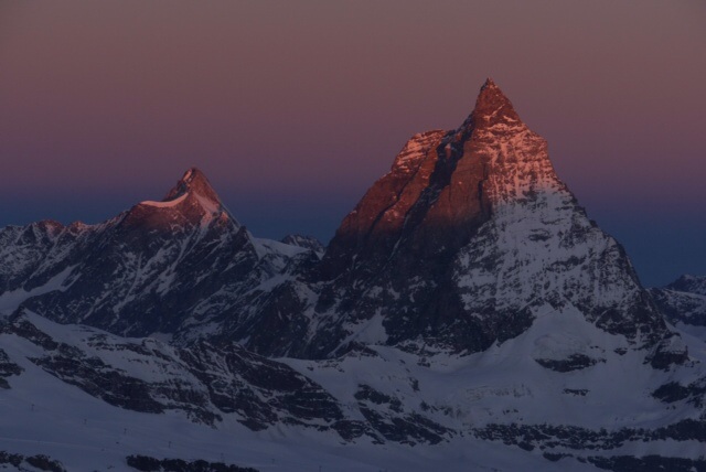 Cervin : Soleil à 6h15 sur le Matterhorn
